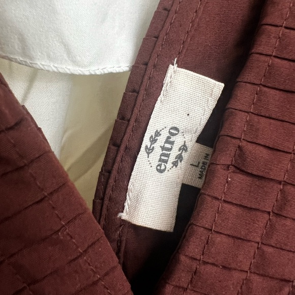 Brown ruffled neck line dress - Picture 4 of 4